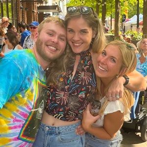 Meet your Posher, Ashton